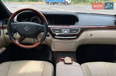 Седан Mercedes-Benz S-Class 2007 в 