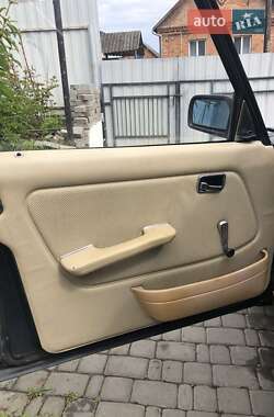 Седан Mercedes-Benz S-Class 1984 в 