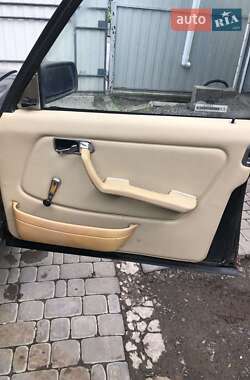 Седан Mercedes-Benz S-Class 1984 в 