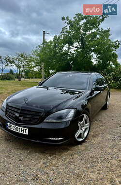 Седан Mercedes-Benz S-Class 2010 в Днепре