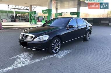 Седан Mercedes-Benz S-Class 2010 в Киеве