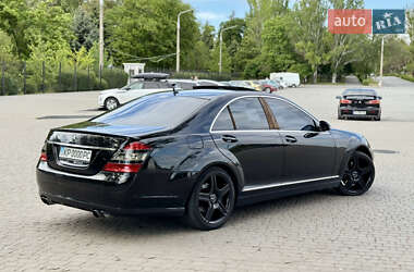 Седан Mercedes-Benz S-Class 2005 в 
