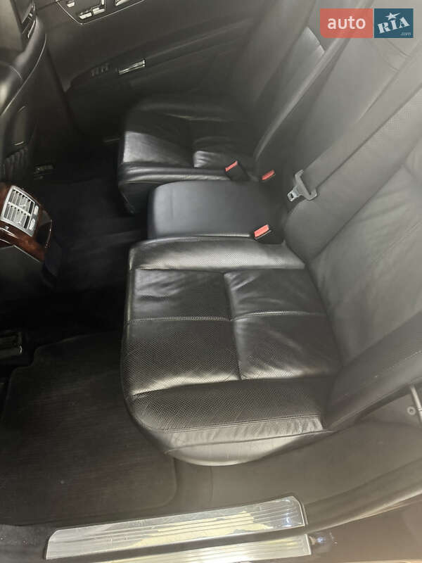 Седан Mercedes-Benz S-Class 2006 в Днепре