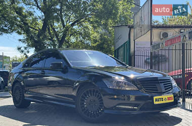 Седан Mercedes-Benz S-Class 2011 в Миколаєві