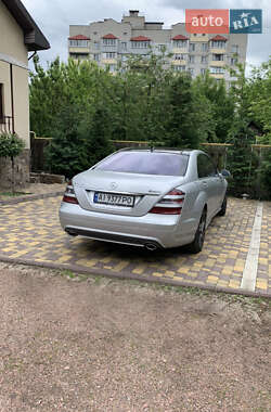 Седан Mercedes-Benz S-Class 2008 в 