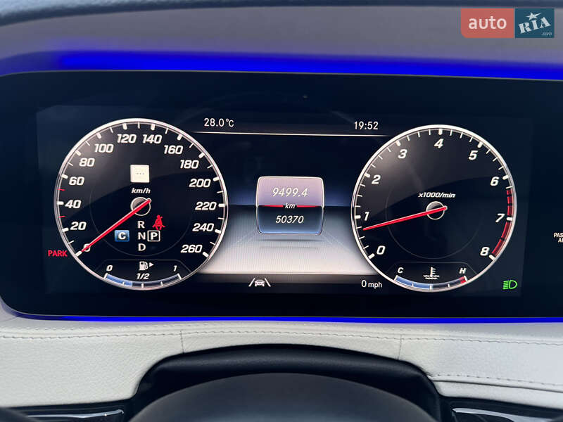 Седан Mercedes-Benz S-Class 2019 в Днепре