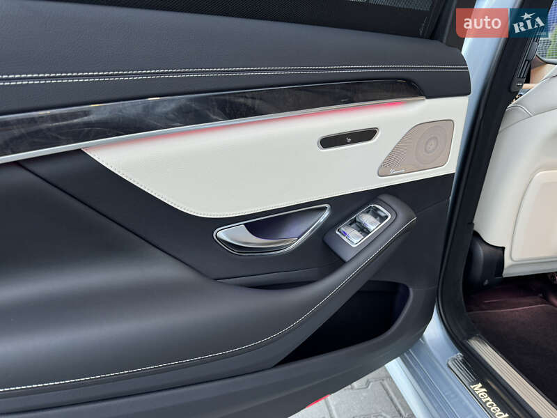 Седан Mercedes-Benz S-Class 2019 в Днепре