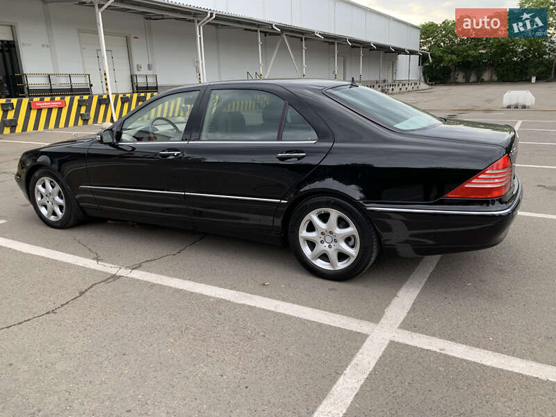 Седан Mercedes-Benz S-Class 2004 в Одессе