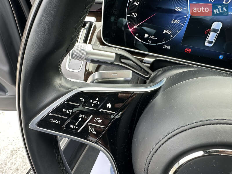 Седан Mercedes-Benz S-Class 2023 в Києві