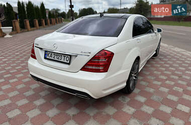 Седан Mercedes-Benz S-Class 2012 в 