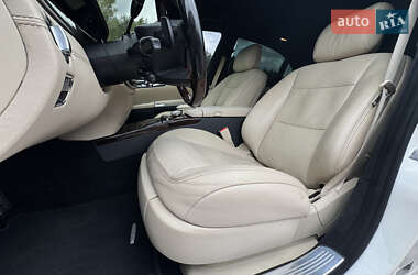 Седан Mercedes-Benz S-Class 2012 в 