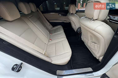 Седан Mercedes-Benz S-Class 2012 в 