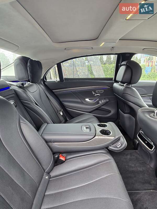 Mercedes-Benz S-Class 2020