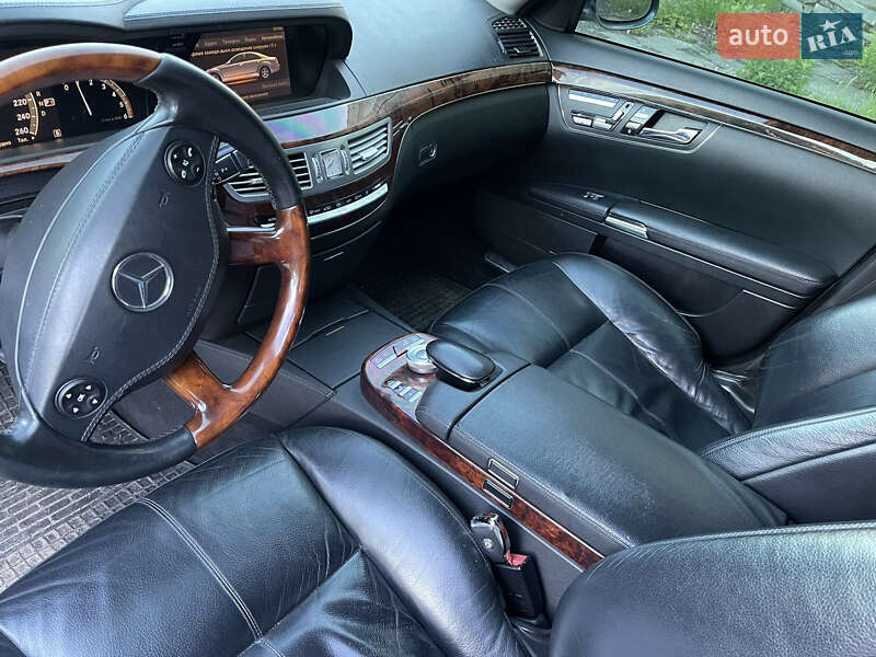 Седан Mercedes-Benz S-Class 2007 в Коростышеве