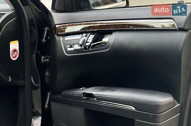 Седан Mercedes-Benz S-Class 2010 в 