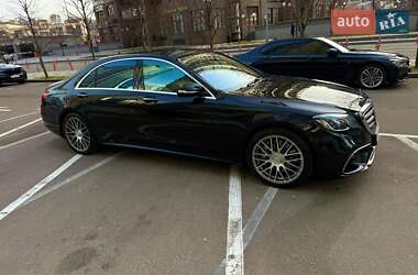 Седан Mercedes-Benz S-Class 2014 в 