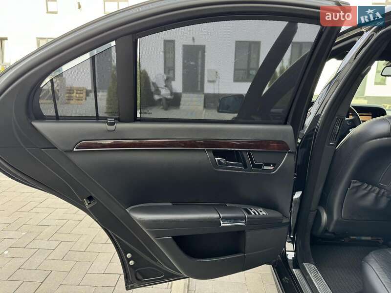 Седан Mercedes-Benz S-Class 2007 в Николаеве