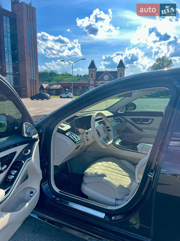 Седан Mercedes-Benz S-Class 2023 в Киеве