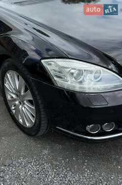 Седан Mercedes-Benz S-Class 2012 в 