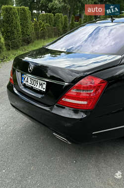Седан Mercedes-Benz S-Class 2012 в 
