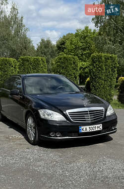 Седан Mercedes-Benz S-Class 2012 в 