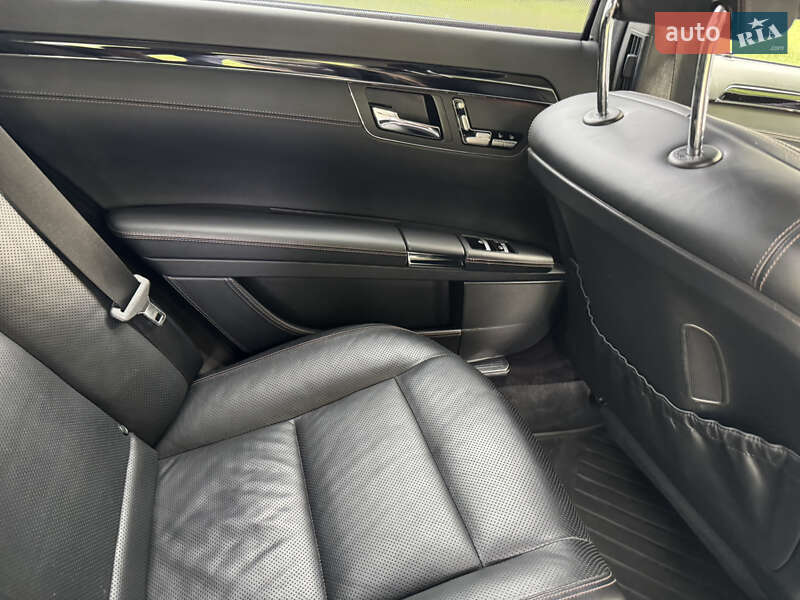 Седан Mercedes-Benz S-Class 2011 в Чернигове