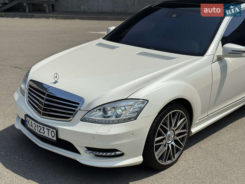 Седан Mercedes-Benz S-Class 2012 в Киеве