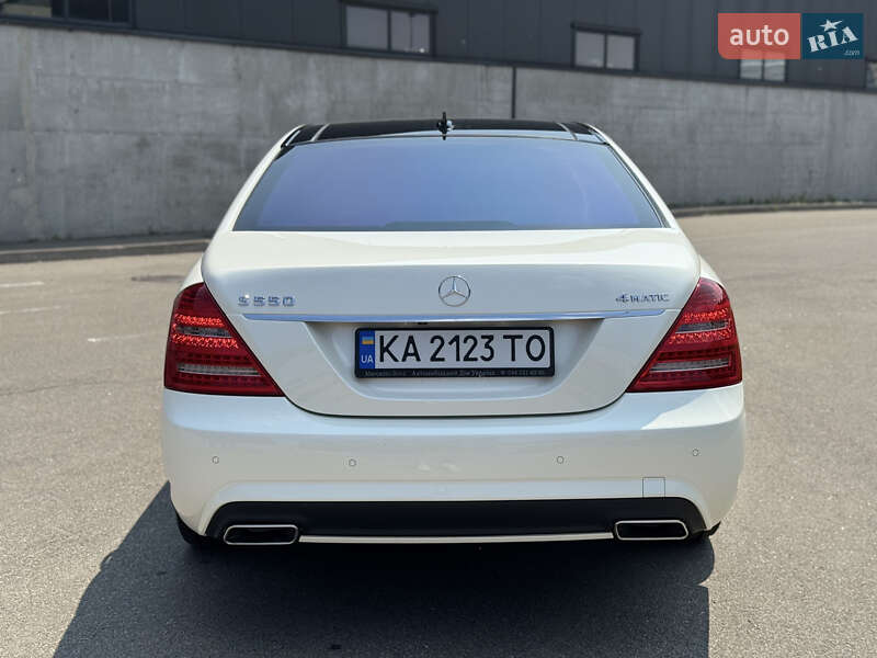 Седан Mercedes-Benz S-Class 2012 в Киеве