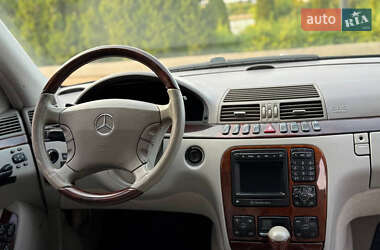 Седан Mercedes-Benz S-Class 2001 в 
