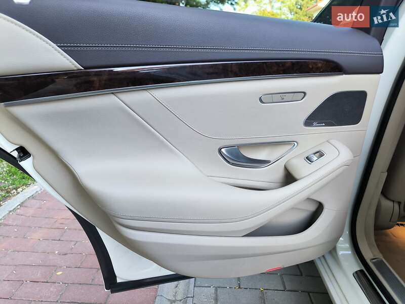 Седан Mercedes-Benz S-Class 2018 в Одесі