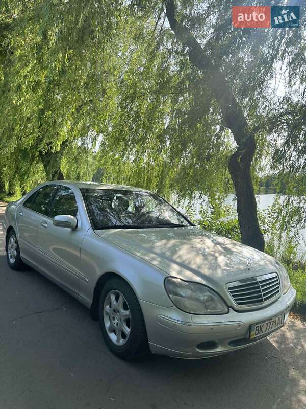 Седан Mercedes-Benz S-Class 1999 в Ровно