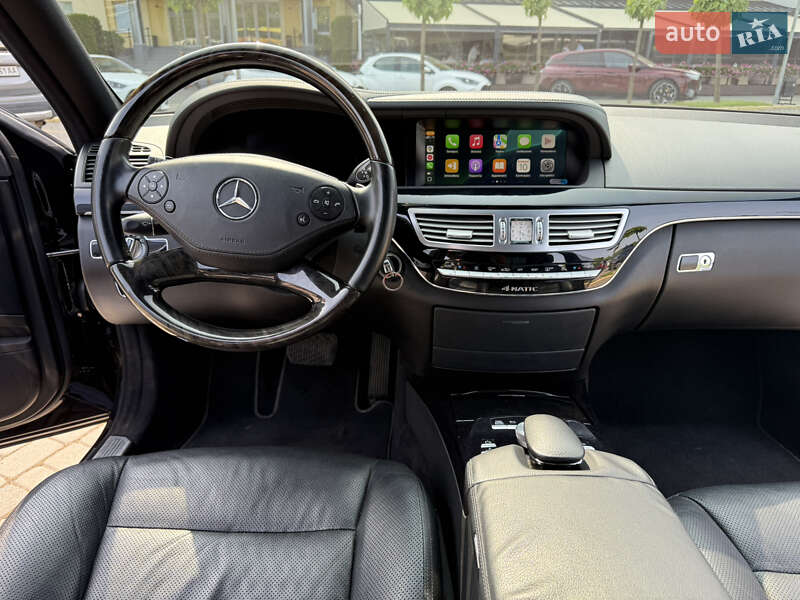 Седан Mercedes-Benz S-Class 2012 в Львові