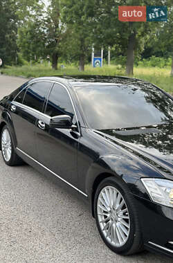 Седан Mercedes-Benz S-Class 2006 в  фото 11 Седан Mercedes-Benz S-Class 2006 в