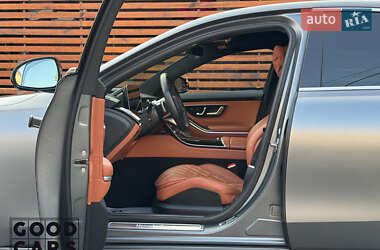 Седан Mercedes-Benz S-Class 2022 в 