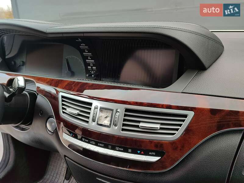 Седан Mercedes-Benz S-Class 2007 в Жовтих Водах фото 32 Седан Mercedes-Benz S-Class 2007 в Жовтих Водах
