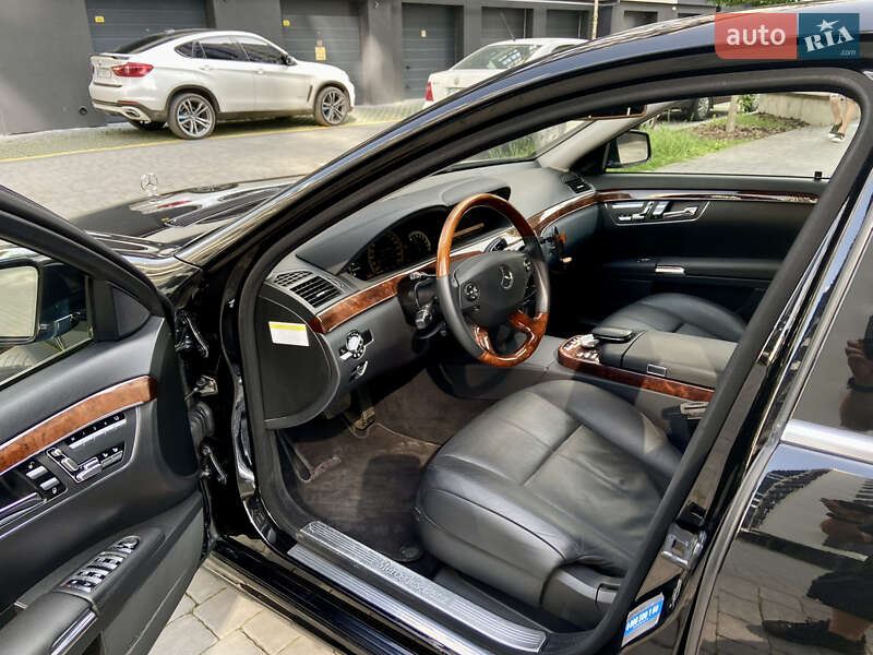Седан Mercedes-Benz S-Class 2007 в Ивано-Франковске
