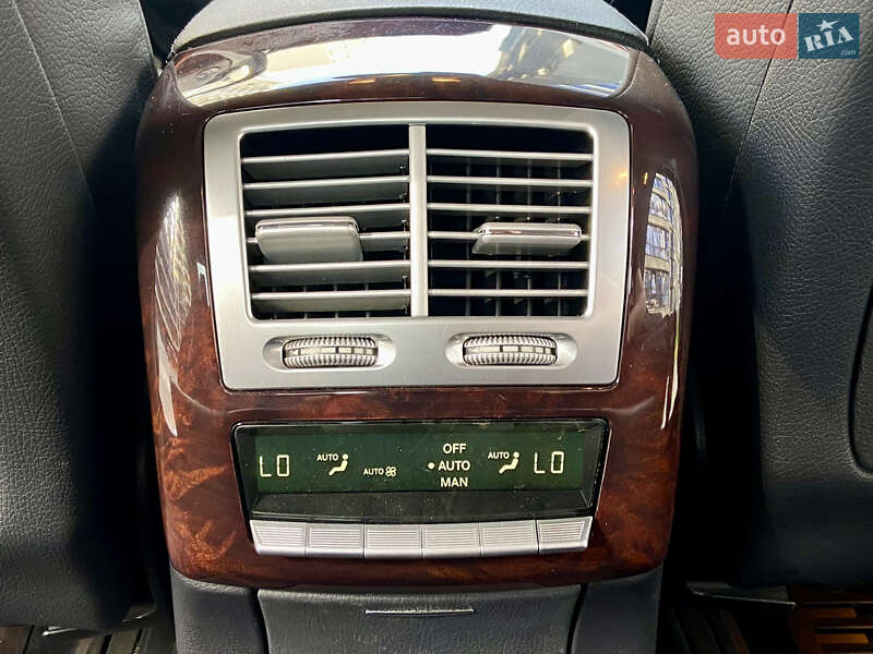 Седан Mercedes-Benz S-Class 2007 в Ивано-Франковске
