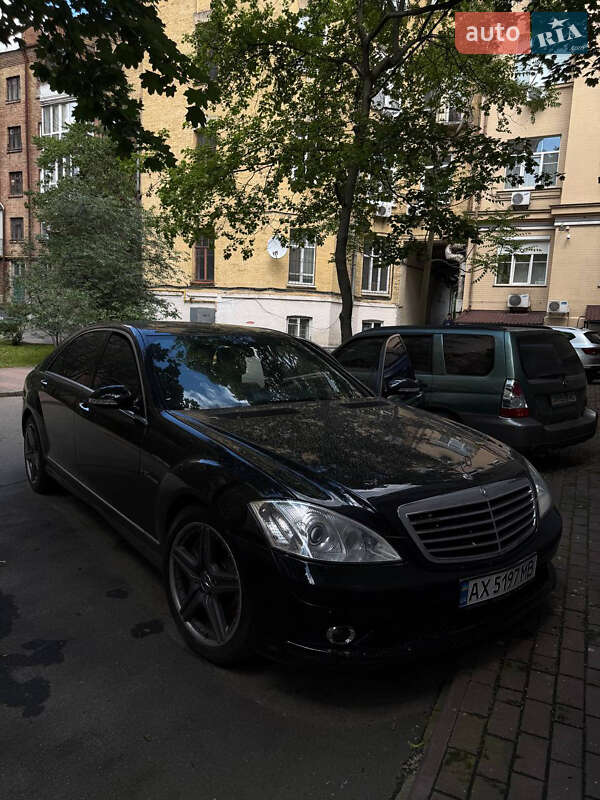 Mercedes-Benz S-Class 2006 Mercedes-Benz S-Class 2006