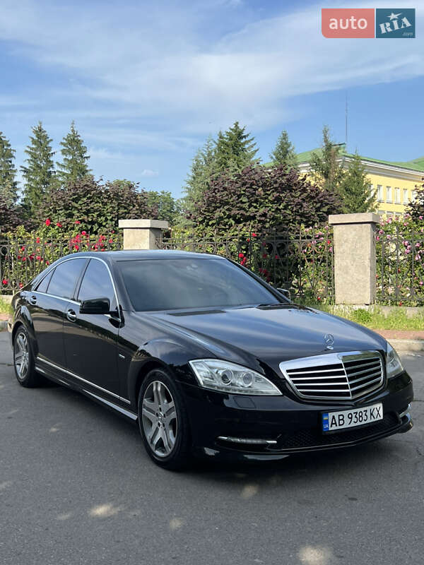 Седан Mercedes-Benz S-Class 2011 в Вінниці
