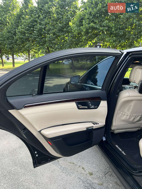 Седан Mercedes-Benz S-Class 2011 в Вінниці