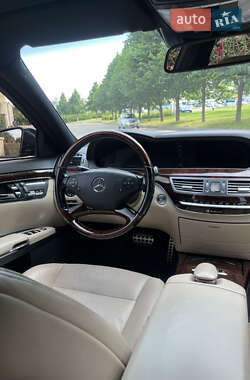 Седан Mercedes-Benz S-Class 2011 в 