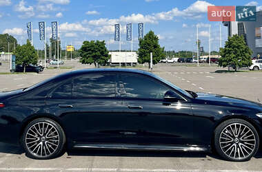 Седан Mercedes-Benz S-Class 2023 в 