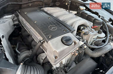 Седан Mercedes-Benz S-Class 1996 в 