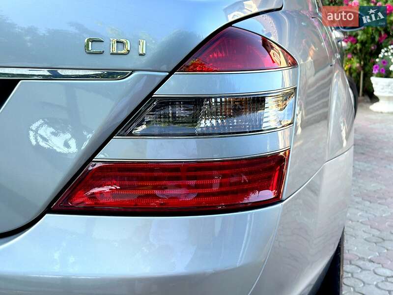 Седан Mercedes-Benz S-Class 2006 в Чернівцях