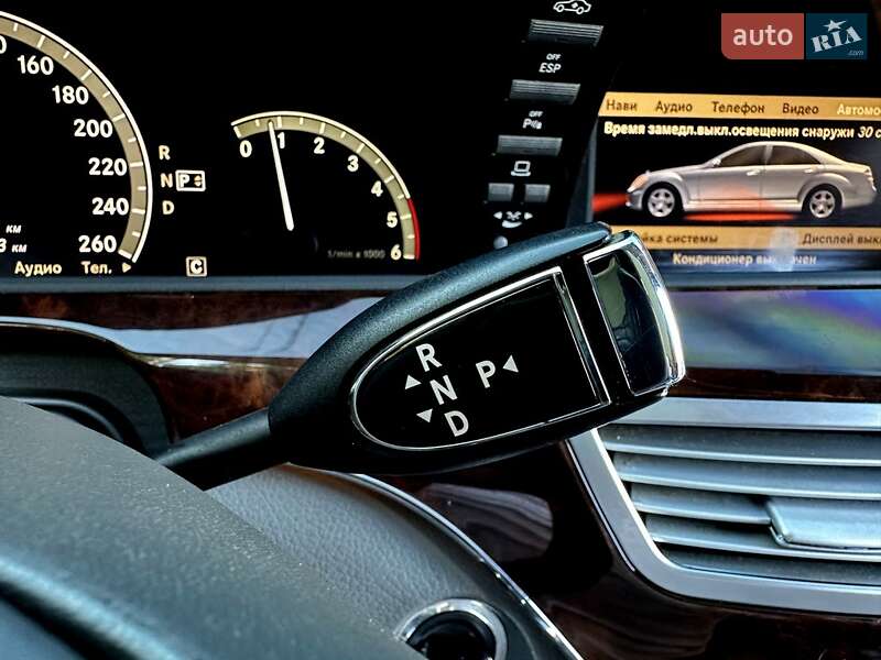 Седан Mercedes-Benz S-Class 2006 в Чернівцях