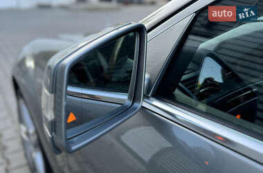 Седан Mercedes-Benz S-Class 2011 в 