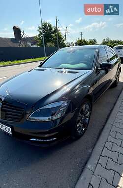 Седан Mercedes-Benz S-Class 2012 в Києві