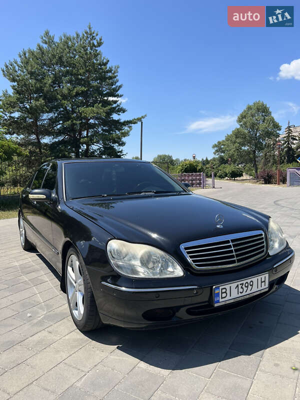 Седан Mercedes-Benz S-Class 2001 в Горишних Плавнях