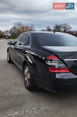 Седан Mercedes-Benz S-Class 2006 в 