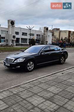 Седан Mercedes-Benz S-Class 2006 в 